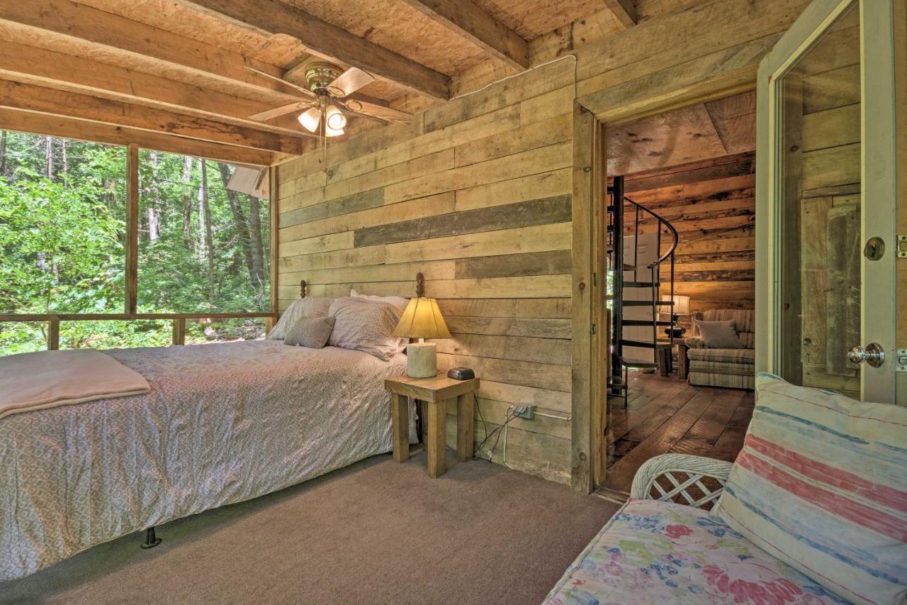 Creekside Cabin With Deck In Pisgah Forest! Barnardsville Eksteriør bilde