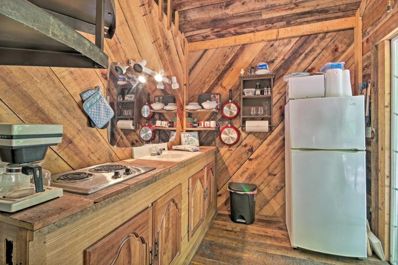 Creekside Cabin With Deck In Pisgah Forest! Barnardsville Eksteriør bilde