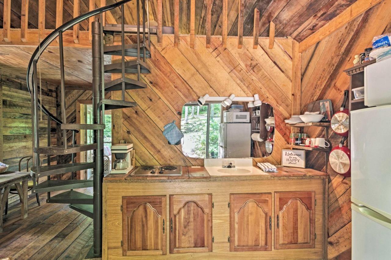 Creekside Cabin With Deck In Pisgah Forest! Barnardsville Eksteriør bilde
